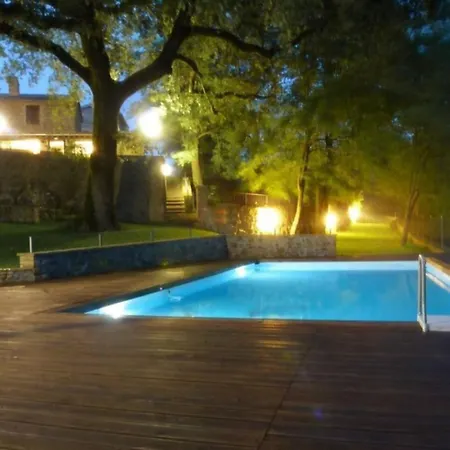 Borgo Santa Cristina Летний дом Кастель-Джорджо