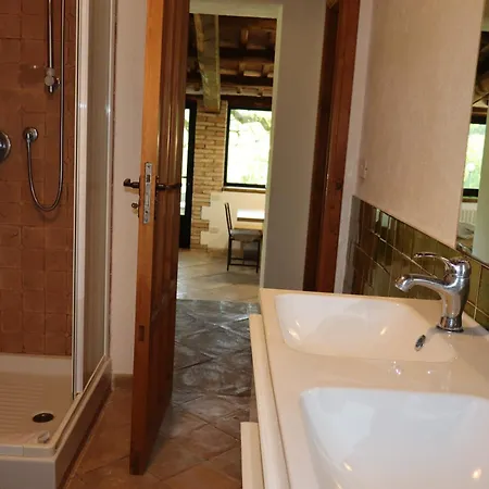 Borgo Santa Cristina Летний дом Кастель-Джорджо