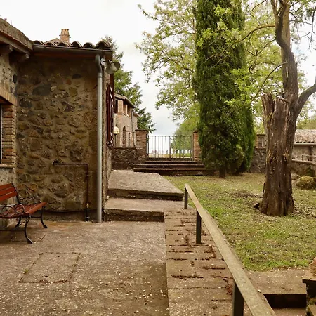 Borgo Santa Cristina